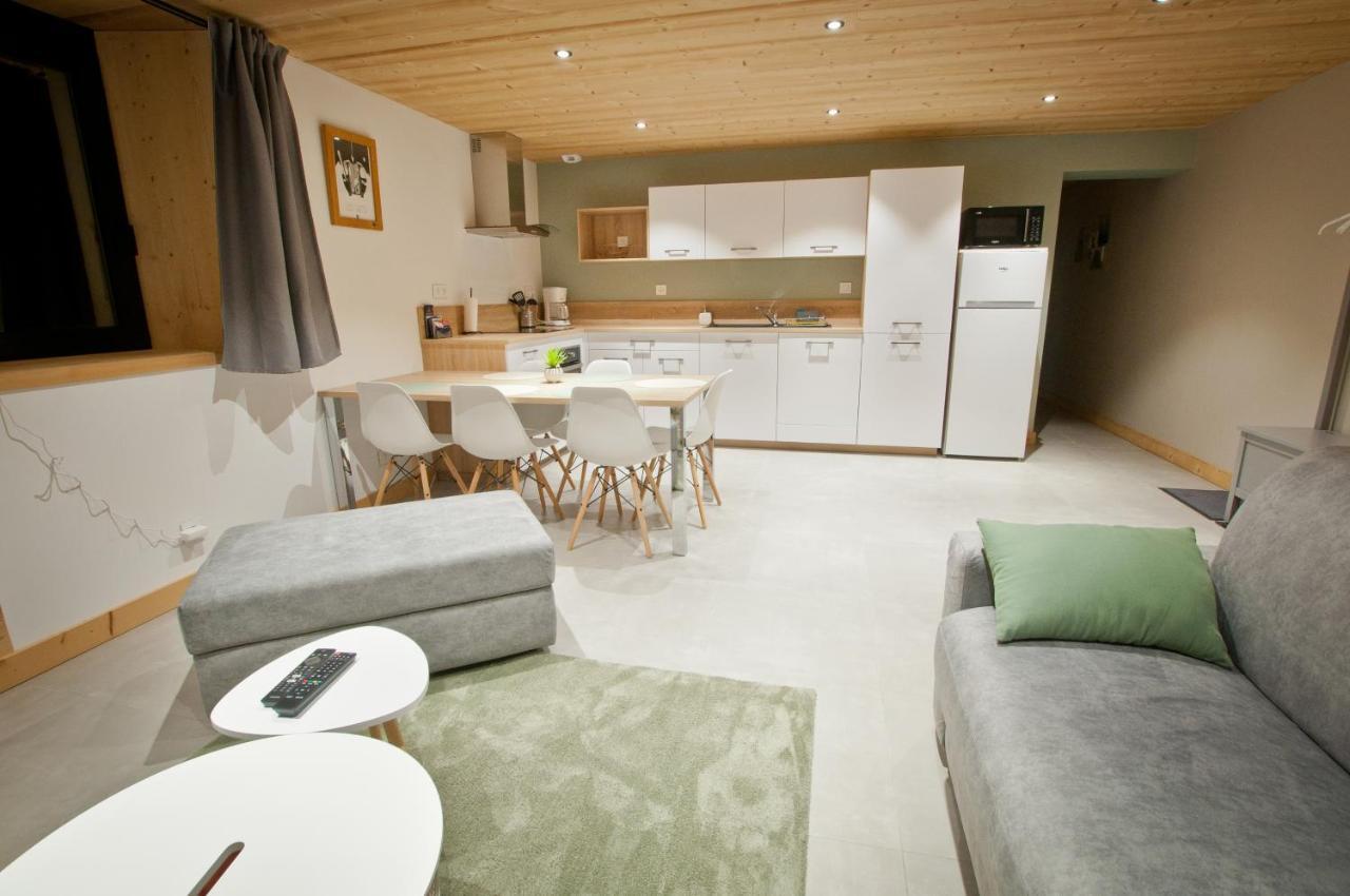 Appartement Chalet Louison เลส์เฌต์ ภายนอก รูปภาพ
